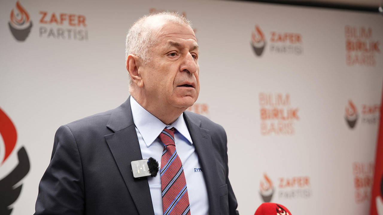 Ümit Özdağ Açıkladı: MHP'li Mustafa Ertekin Zafer Partisi'ne Katıldı