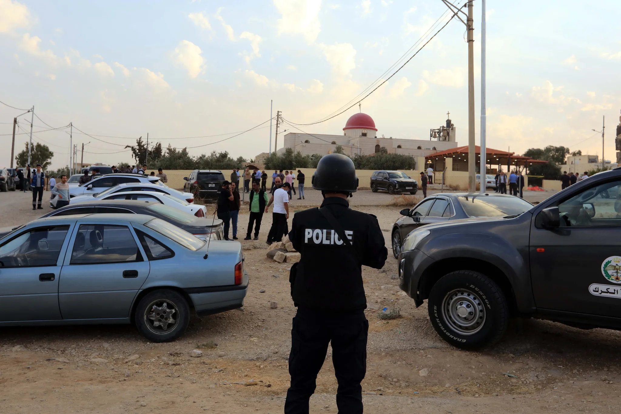 Ürdün'de Kiliseye Silahlı Saldırı: 7 Ölü, 34 Yaralı