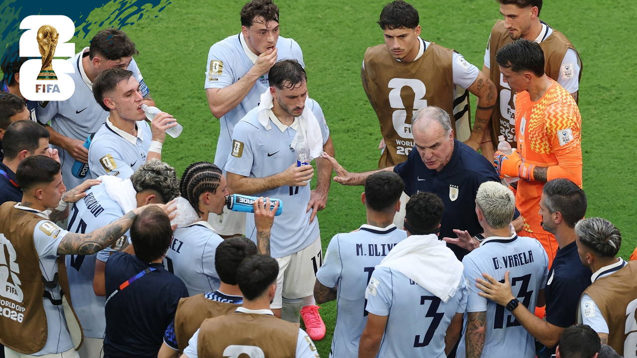 Uruguay'da Bielsa dönemi sona erdi: Dünya Kupası veda sonrası istifa