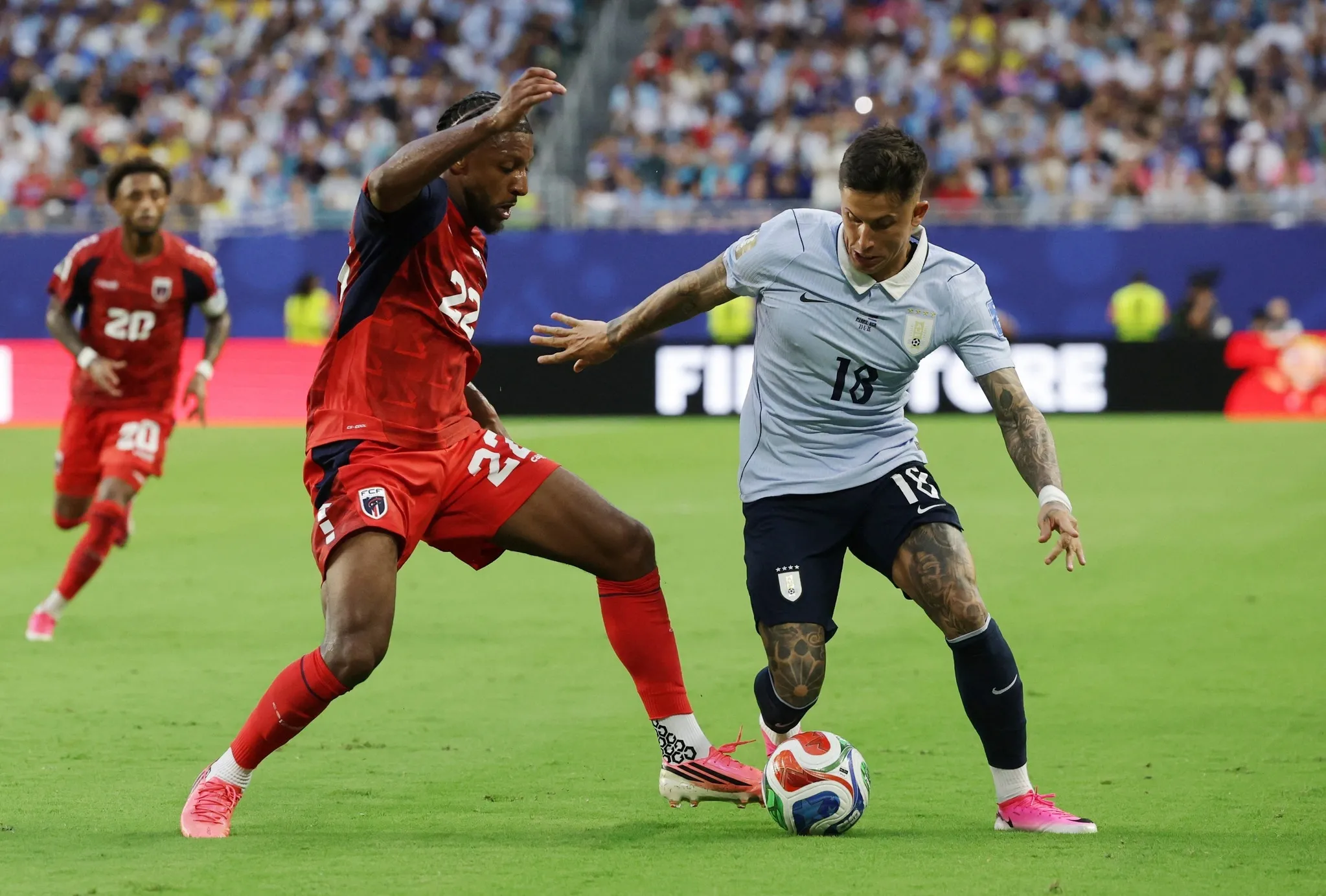 Uruguay ve Yeşil Burun Adaları 2-2 Berabere: Nefes Kesen Maç