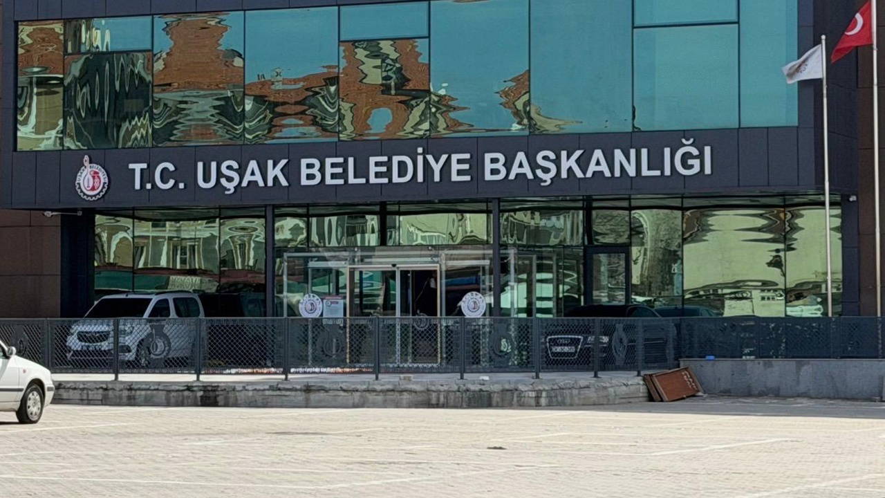 Uşak Belediyesi Soruşturmasında 8 Tahliye Kararı