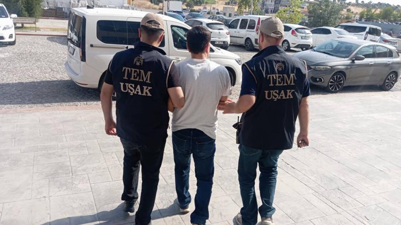 Uşak'ta FETÖ Firarisi Hükümlü Polis Operasyonuyla Yakalandı