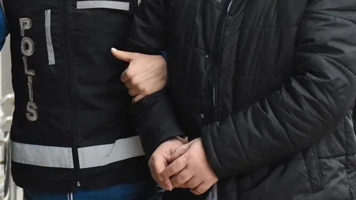 Uşak'ta Firari FETÖ Hükümlüsü Jandarma Operasyonuyla Yakalandı