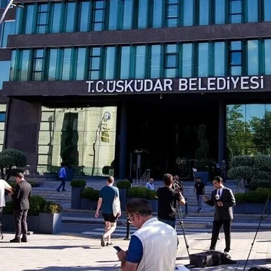 Üsküdar Belediyesi AK Parti'ye geçti: Dündar Ziya Gültekin başkan vekili oldu