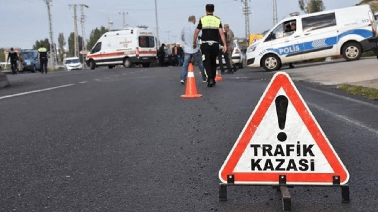 Üsküdar'da Forklift Evin Bahçesine Uçtu: Sürücü Hayatını Kaybetti