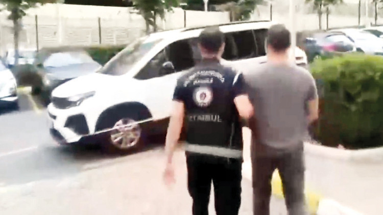Usulsüz Vatandaşlık Operasyonu: 73 Gözaltı
