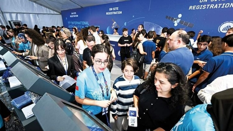 Uzay Kongresi Halk Günü'nde Antalya'da Buluştu