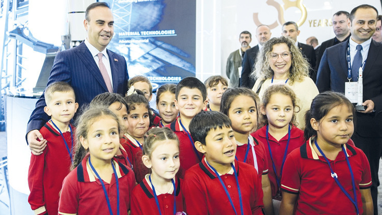 Uzay Kongresi'ne rekor katılım: 18 bin 642 kişi