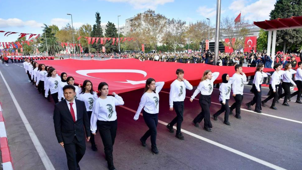 Valilik duyurdu: 24 Ekim'de İstanbul'da hangi yollar kapalı