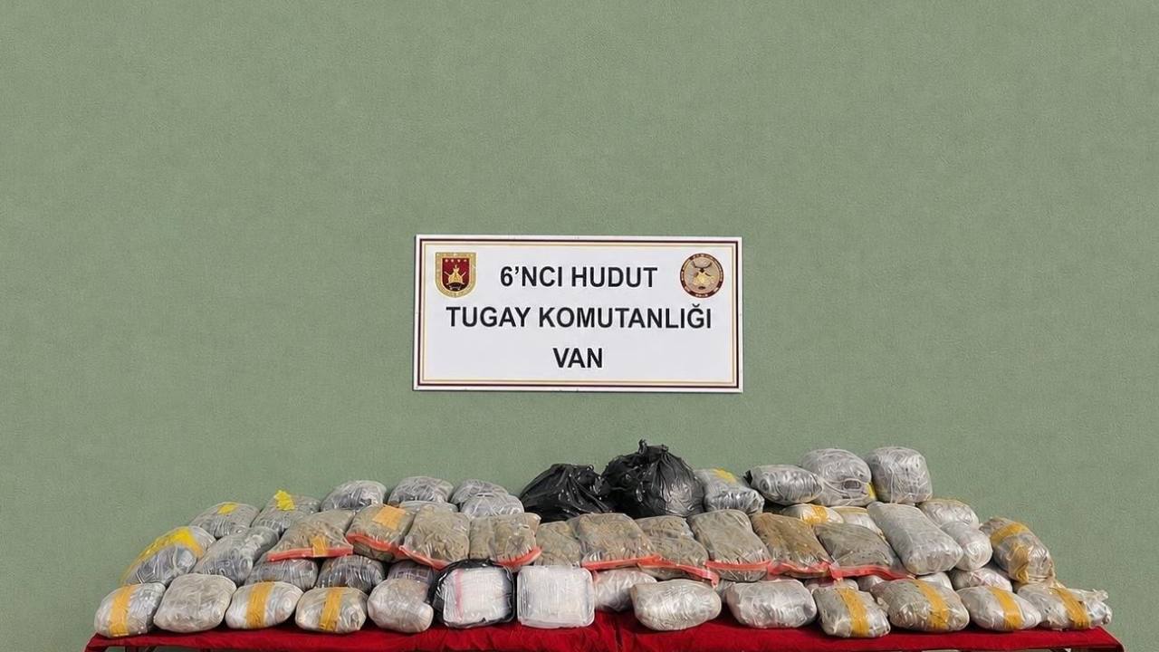 Van'da Hudut Kartallarından Büyük Operasyon: 51 Kilo Uyuşturucu Ele Geçirildi