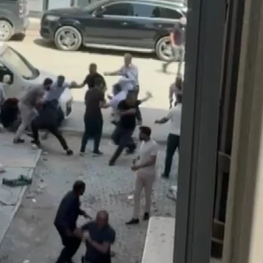 Van Muradiye'de aileler arası kavga: TOMA ve biber gazıyla müdahale