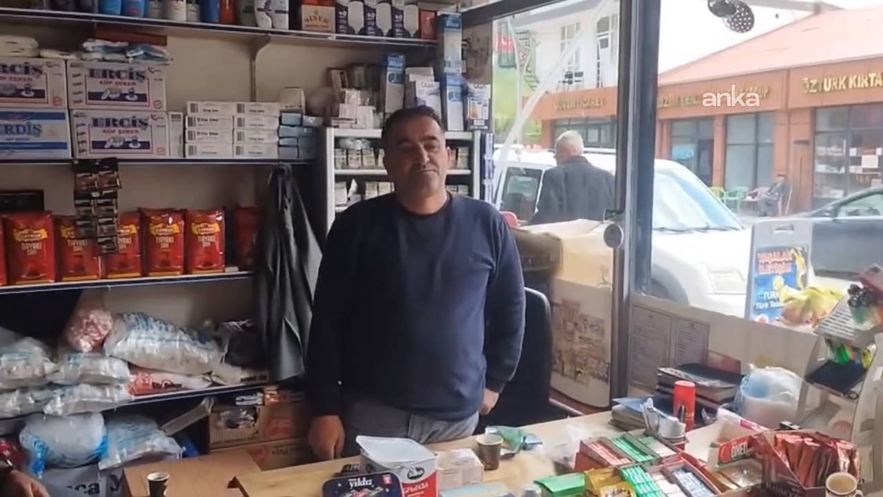 Van'da 6 aydır kapalı yol: Esnaf dükkanlarını satılığa çıkardı