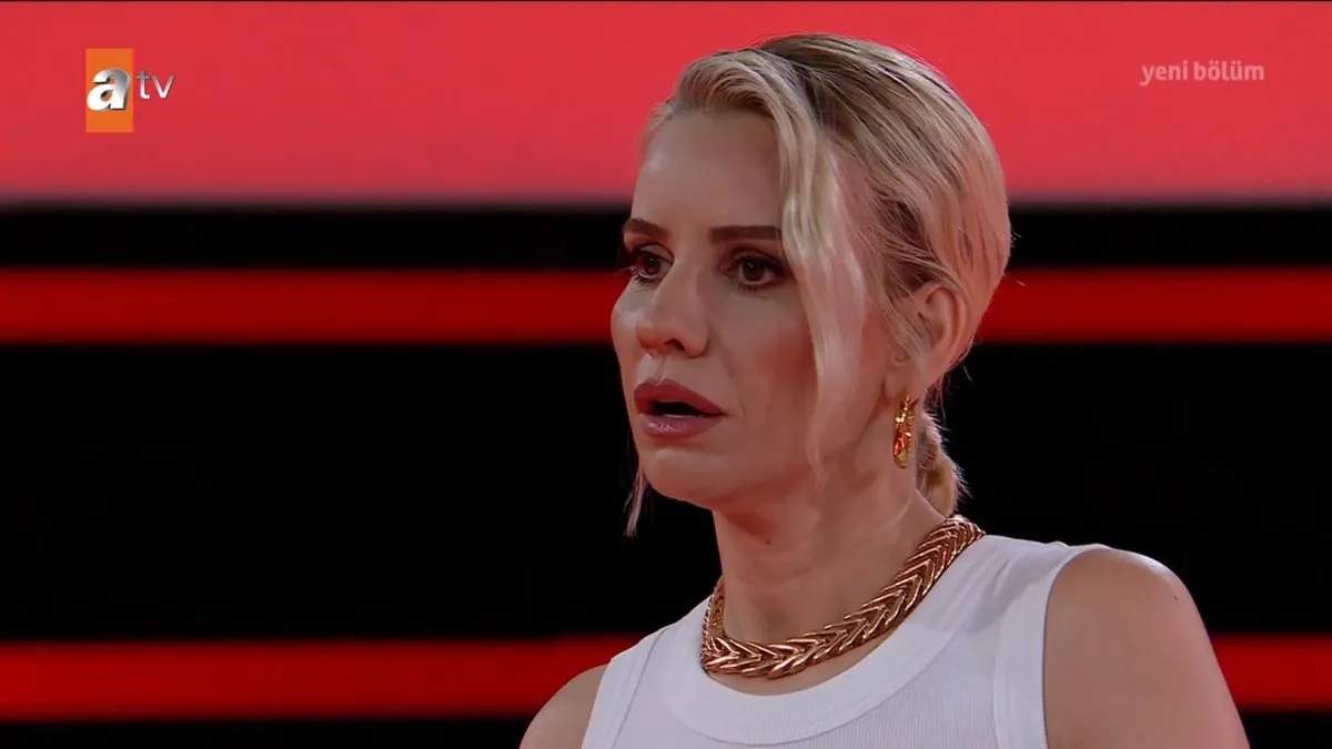 Var Mısın Yok Musun'da İlk Kutu Şoku! Sinem 5 Milyon TL'yi Açtırdı