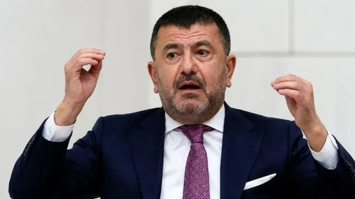 Veli Ağbaba Pazar Ziyaretinde Baygınlık Geçirdi, Hastaneye Kaldırıldı