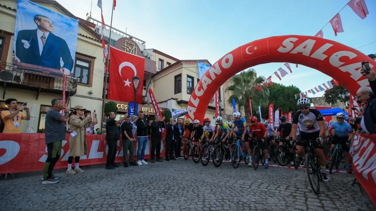 Veloturk Gran Fondo Çeşme 10. Yılında 809 Sporcuyla Pedal Çevirecek