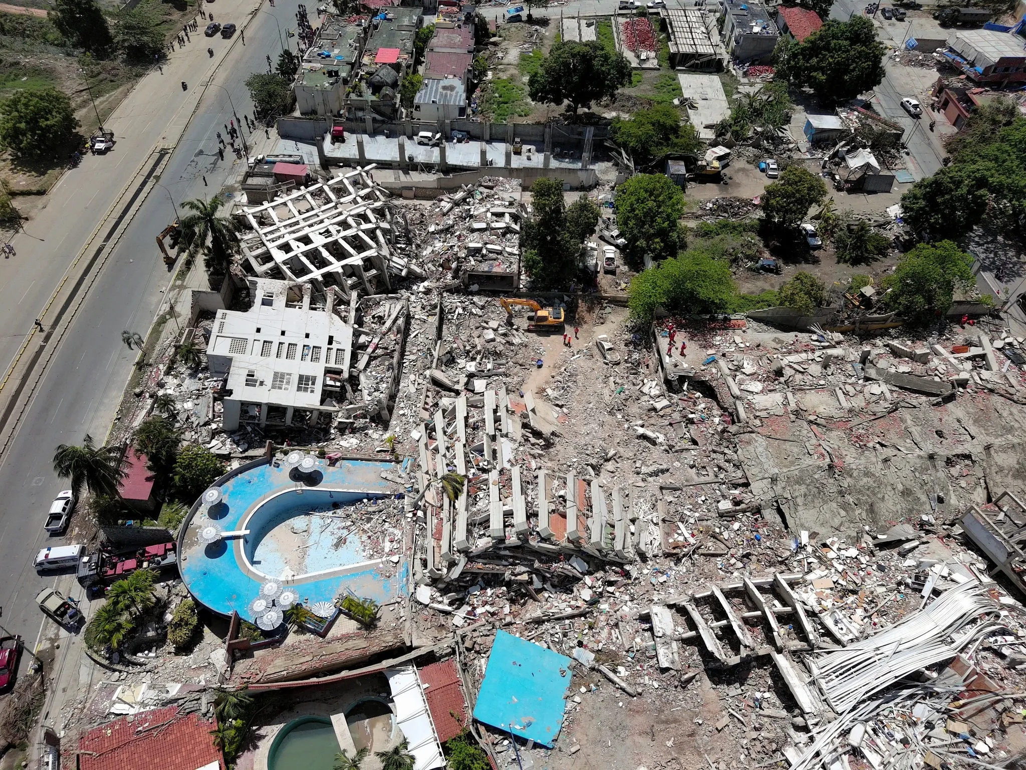 Venezuela’da deprem: 8 gün sonra enkazdan sağ çıktı