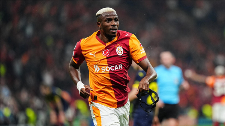 Victor Osimhen'den açıklama: Chelle'nin sözleri abartıldı