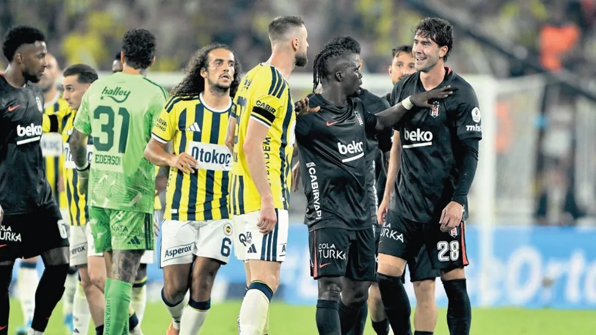 Vlahovic'e Hakaret Cezası: Sırp Forvet 2-5 Maç Arası Ceza Riskiyle Karşı Karşıya