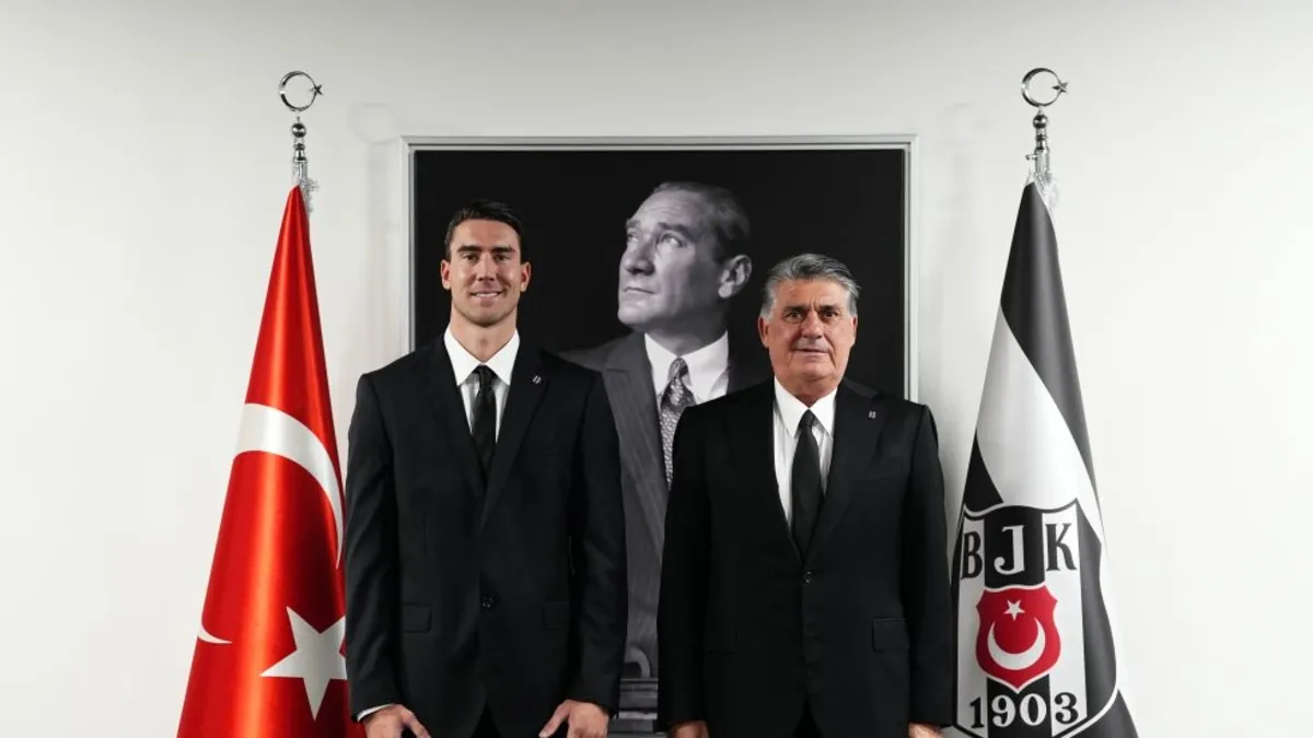Vlahovic imza töreni 14 Ağustos'ta Tüpraş Stadyumu'nda
