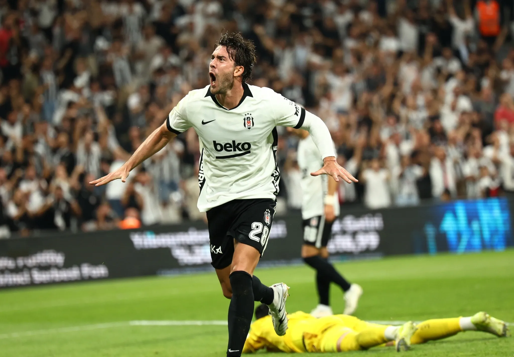 Vlahovic'e Juventus Uyarısı: Kovacevic Ayrılığı Eleştirdi