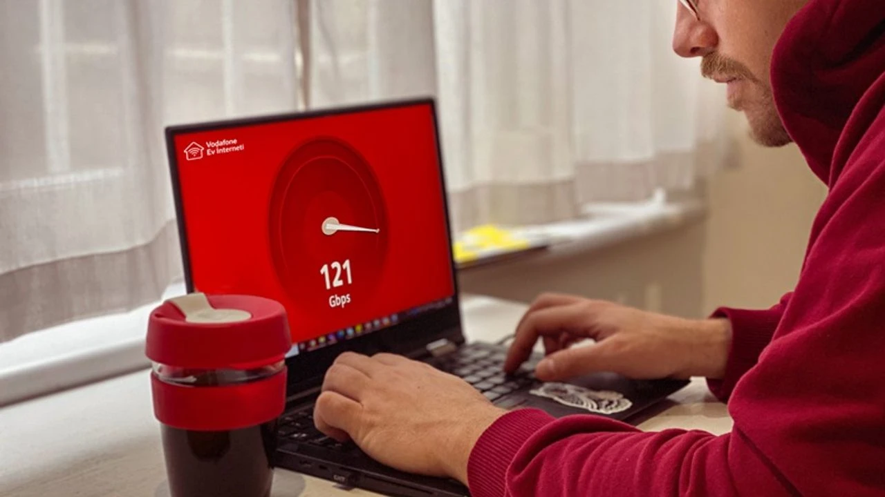 Vodafone Türkiye İlk Çeyrekte Servis Gelirini 38,2 Milyar TL'ye Taşıdı