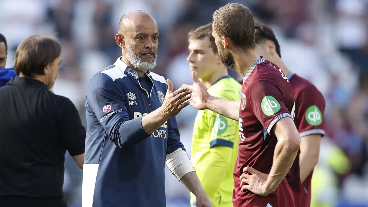 West Ham United, Nuno Espirito Santo ile Yola Devam Kararı Aldı