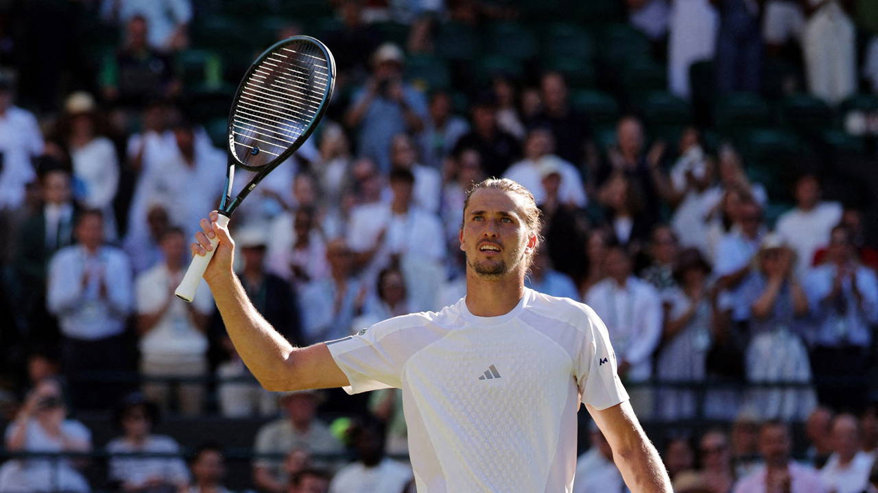 Wimbledon'da Şok: Iga Swiatek Elendi, Zverev Yükseldi