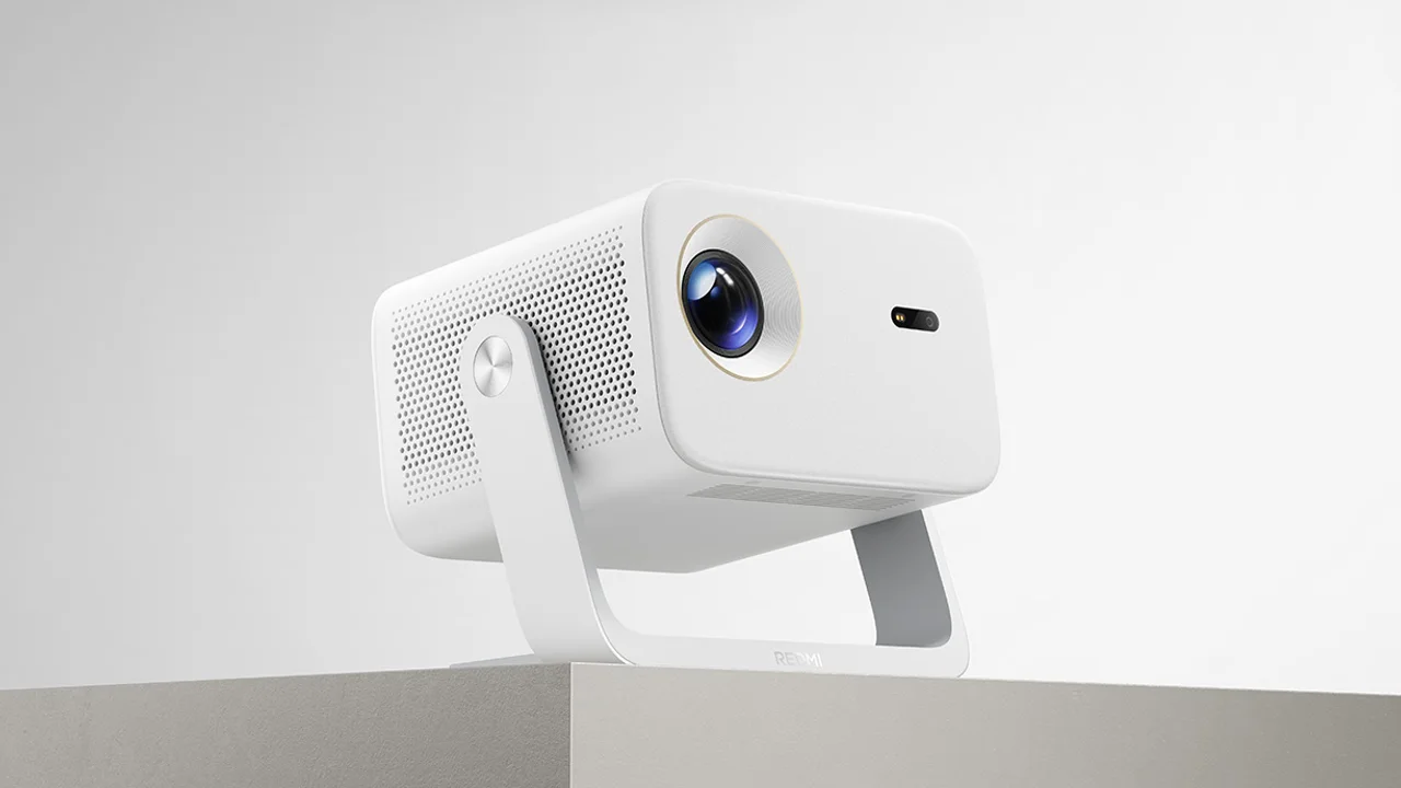 Xiaomi Redmi Projector 5 Pro: 120 Hz ve 1000 Lümen ile Tanıtıldı