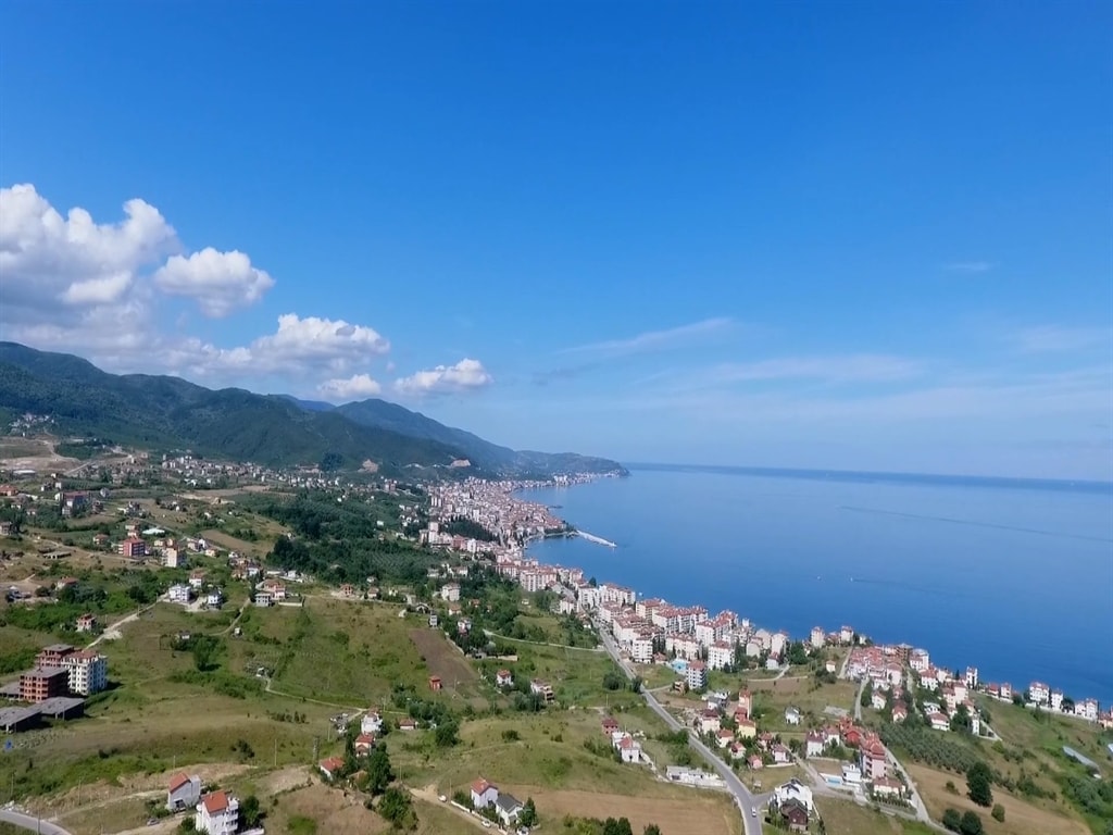 Yalova'nın Çınarcık İlçesi Yazın 400 Bin Kişiyi Ağırlıyor