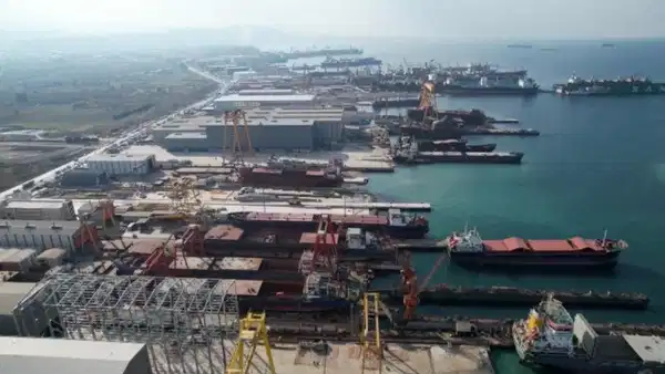 Yalova Tersanesinde Silahlı Saldırı: Mühendis, Üretim Müdürünü Bacaklarından Vurdu