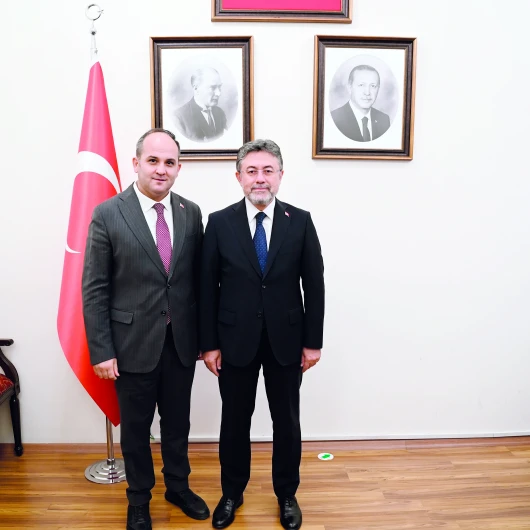 Yangın Tedbiri Etkili Oldu: Bakan Yumaklı Mücadeledeki Başarıyı Anlattı