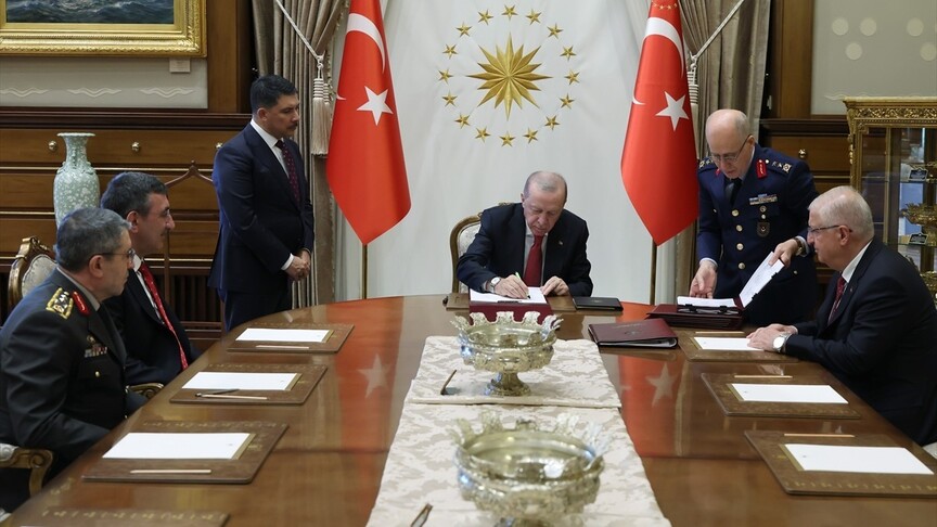 YAŞ Kararları Açıklandı: Yeni Komuta Kademesi Belirlendi