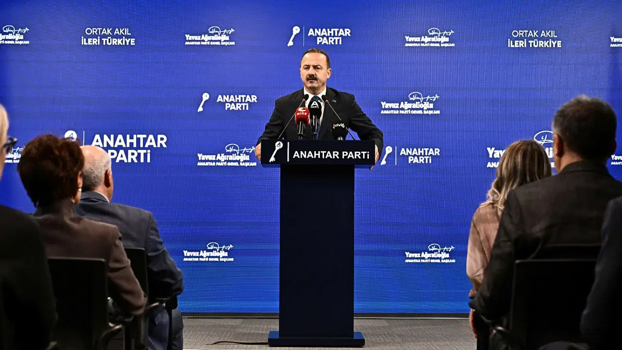 Yavuz Ağıralioğlu: Mazeret üretmekte sınır tanımıyorlar