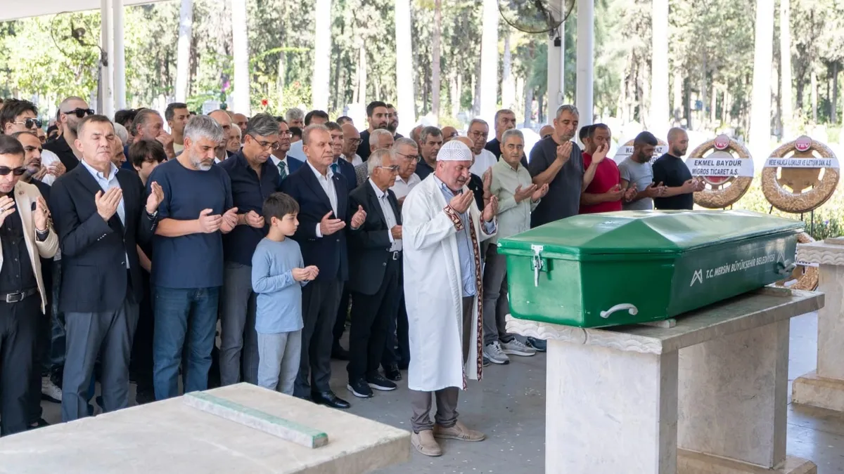 Yavuz Donat'ın kardeşi Hacı Yalçın Donat son yolculuğuna uğurlandı