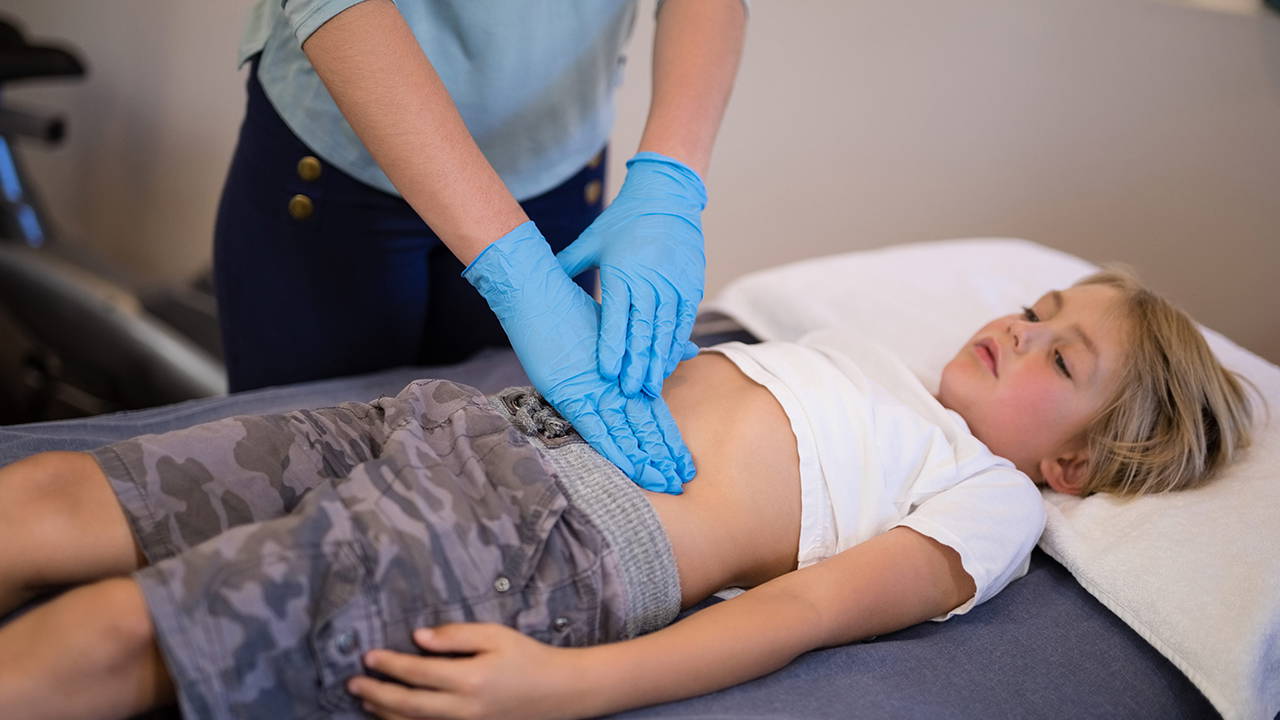 Yaz aylarında çocuklarda ishal uyarısı: Sıvı kaybı ve beslenme rehberi