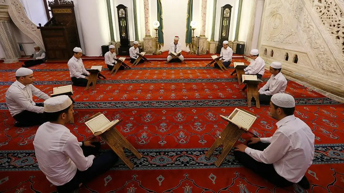 Yaz Kur'an kursları 6 Temmuz'da başlıyor: Diyanet kayıtları açtı