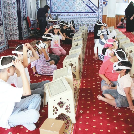 Yaz Kur'an Kursları Rekor Katılımla Sürüyor: Çocuklar Camiyle Buluşuyor