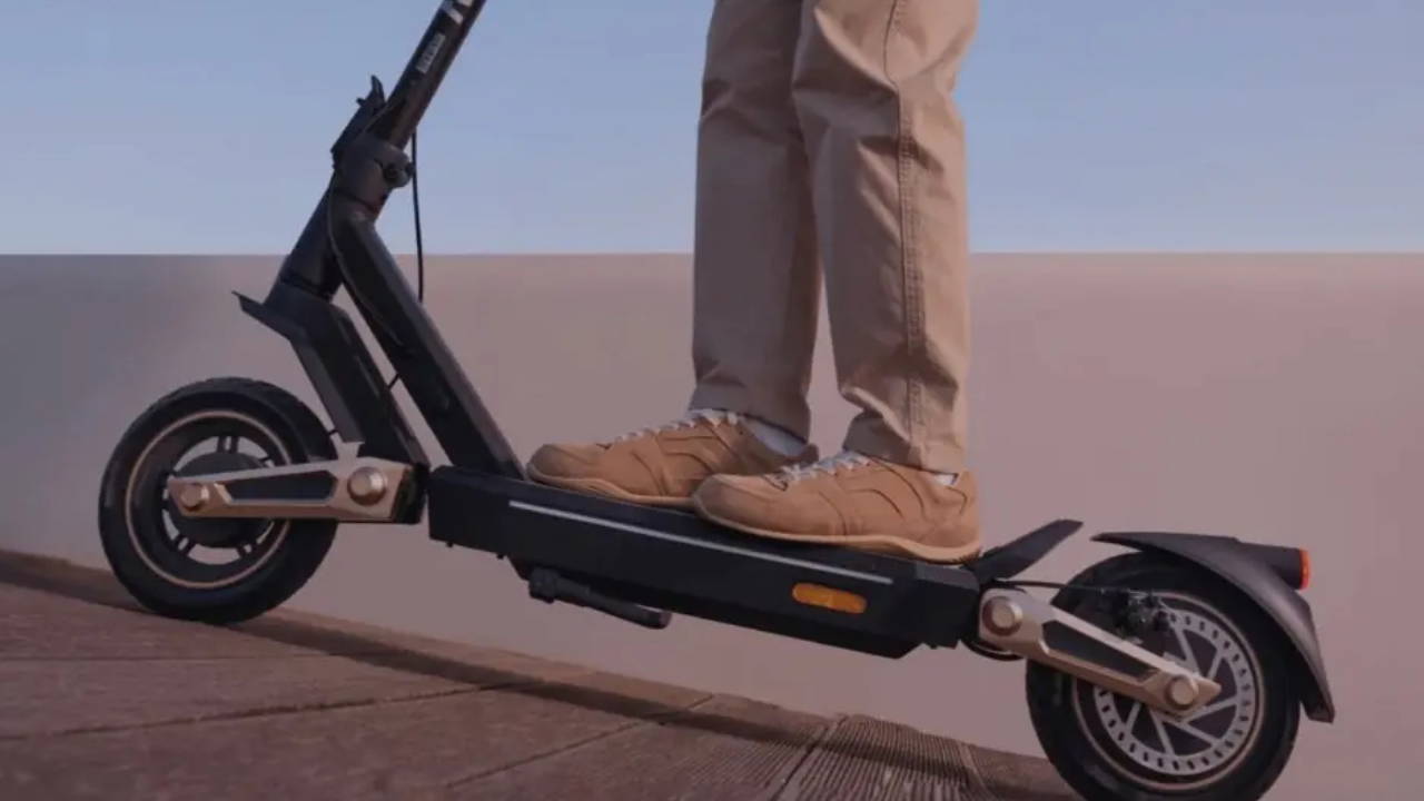 Yaz Tatilinde Scooter Kazalarına Dikkat: Ciddi Kırıklara Yol Açabiliyor