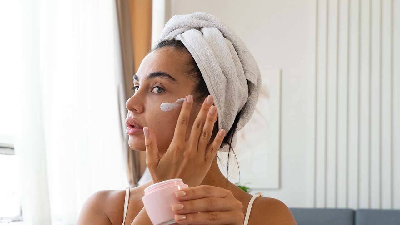 Yazın Yorgun Ciltler İçin Detoks Etkili 3 Doğal Maske