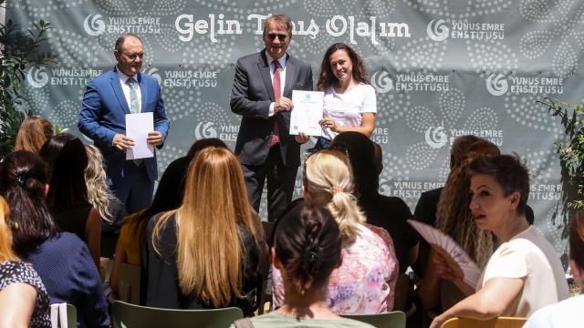 YEE, Sırp Polisine Türkçe Kursu Verdi