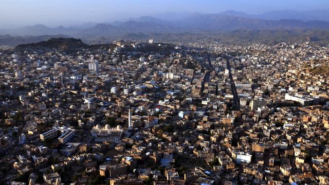 Yemen'de Husilerin Taiz Saldırısı: 1 Çocuk, 5 Sivil Hayatını Kaybetti