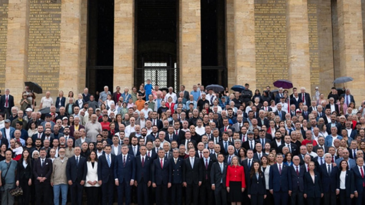 YENİ Parti'den Büyükşehir Sürprizi: 'Yarın Göreceksiniz
