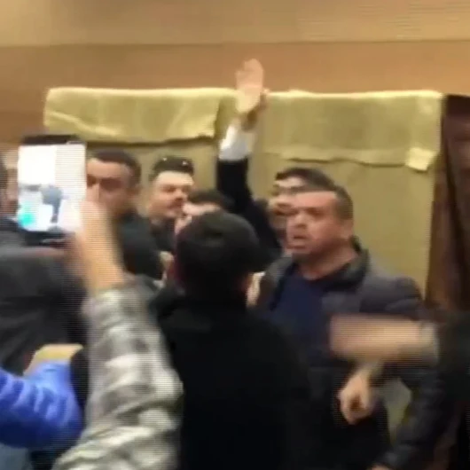 Yeni Parti Eskişehir'de arbede: 3 oy farkla biten seçimde oylar salonda sayılamadı