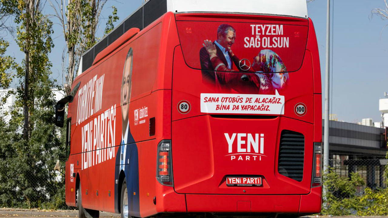 YENİ Parti'nin İlk Seçim Otobüsü Yola Çıkıyor