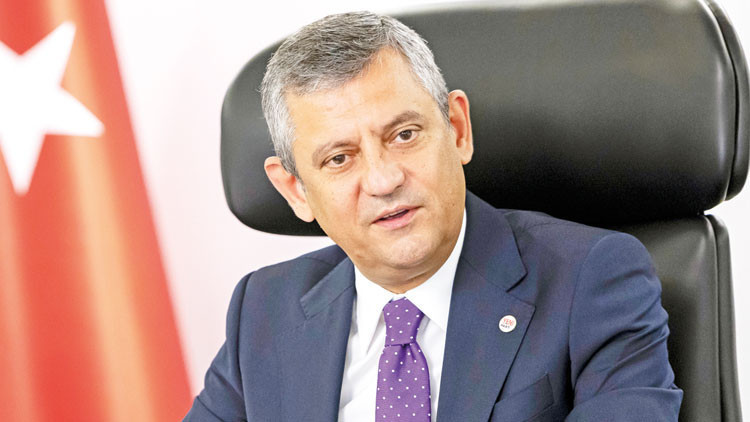 Yeni Parti'de İsim Krizi: AYM Kararı Beklenecek