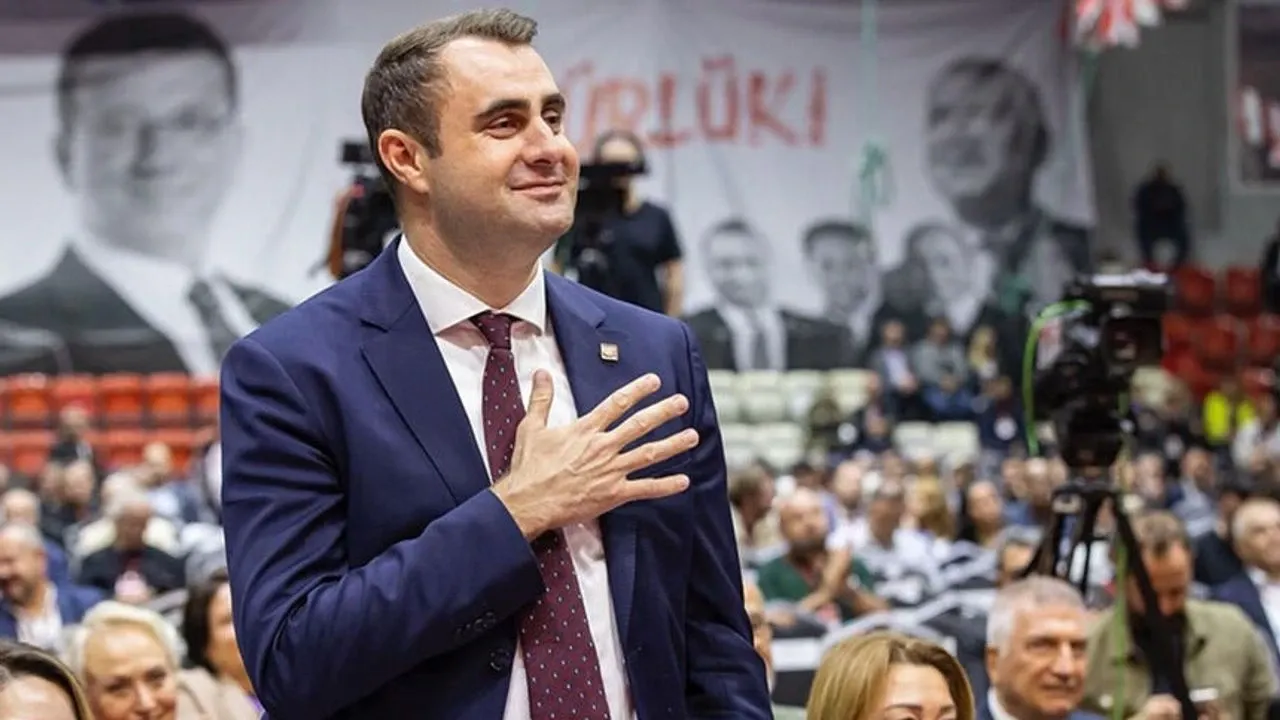 Yeni Parti İzmir İl Başkanlığı Ön Seçimini Çağatay Güç Kazandı