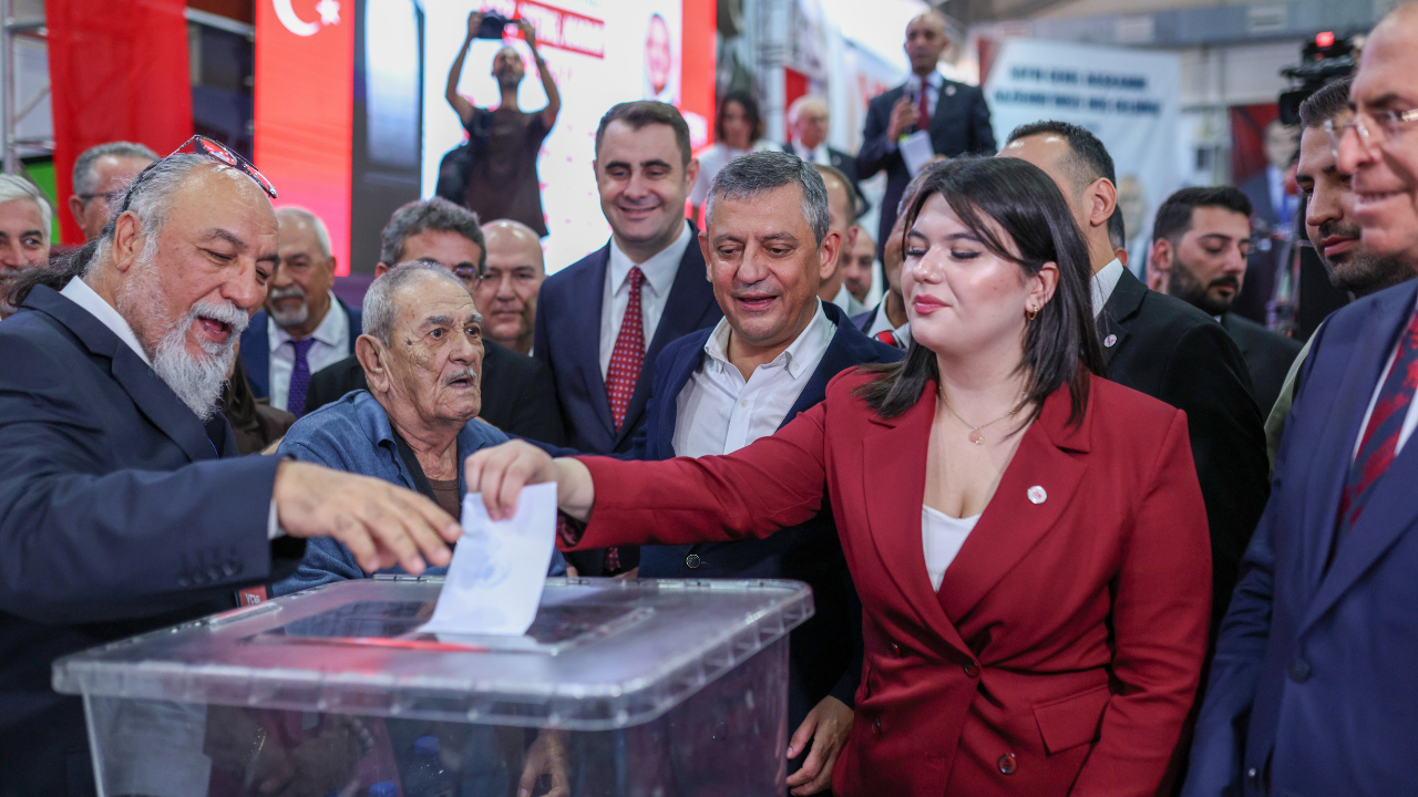 YENİ Parti İzmir Kongre Takvimi: 3 Ekim'de Başlıyor