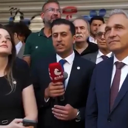 Yeni Parti Kadıköy Açılışında İlçe Başkanı Kendi Partisinin Adını Unuttu