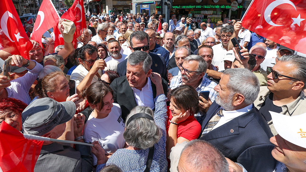 YENİ Parti Lideri Özel: Kurtuluş İçin Ele Ele