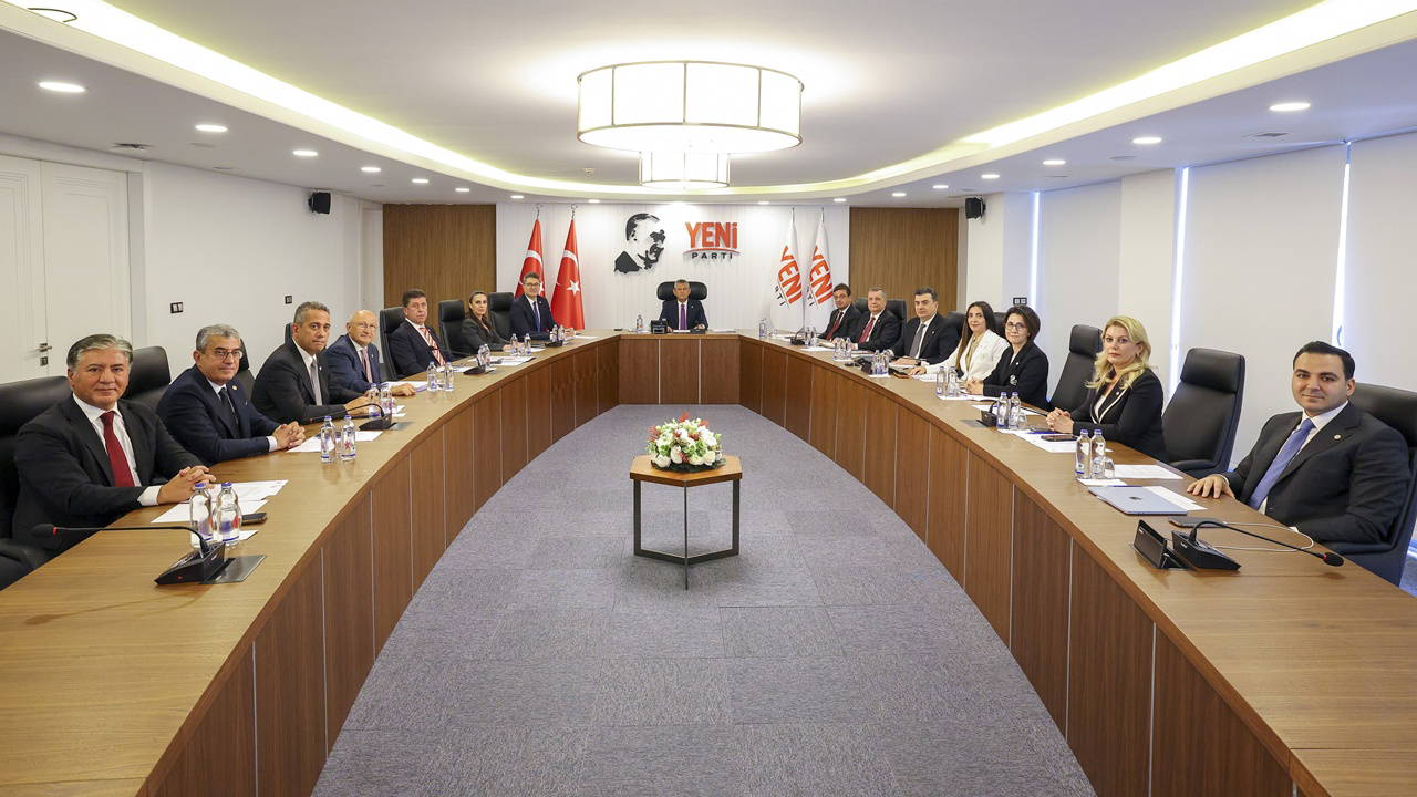 YENİ Parti MYK'da fon krizi: Yeni isimler neden açıklanmadı